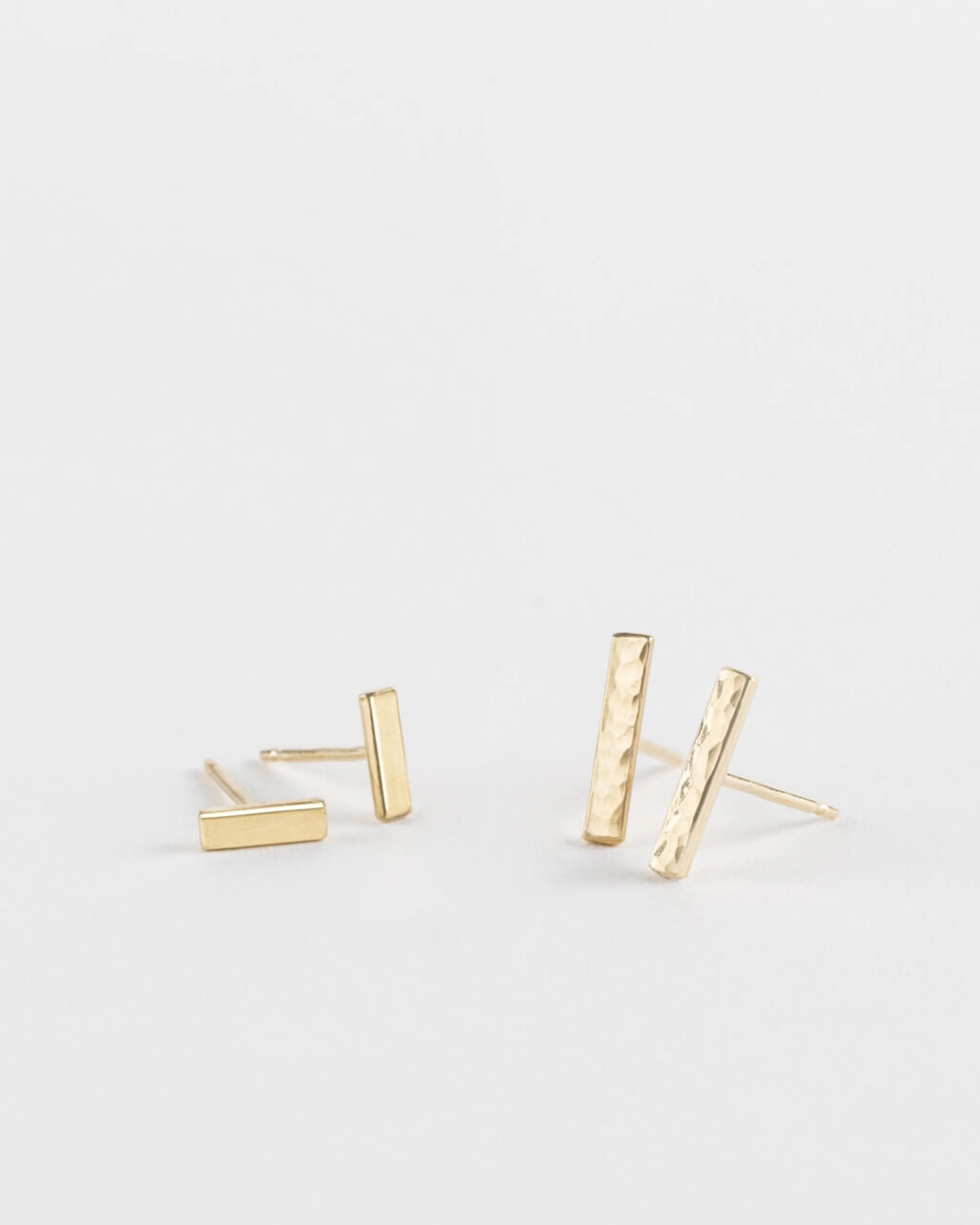 Miniature Piece Luxurious Item Flat Bar Studs