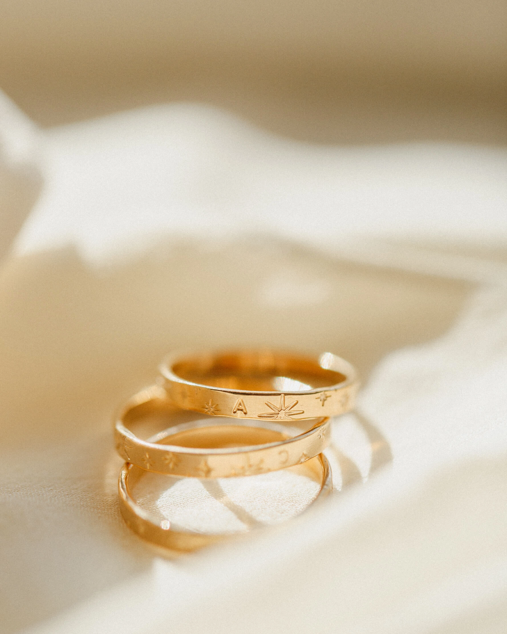 Weekend Style Organic Material Galaxy Initial Band