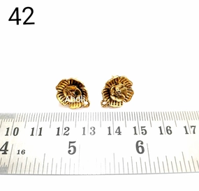 Glossy Embellishment Lovely Accessory Golden flower  stud earrings components metal earrings findings ESG42