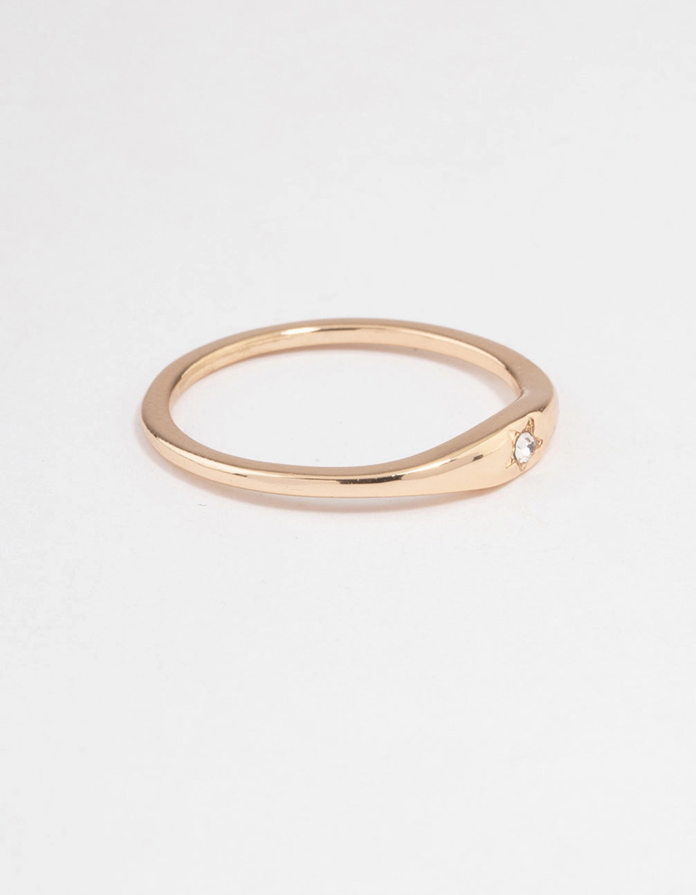 Gold Solitaire Tapered Ring Photo Ready Cool Form