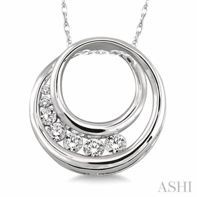 1/4 Ctw Diamond Journey Circle Pendant in 14K White Gold with Chain Urban Night Historical Jewelry