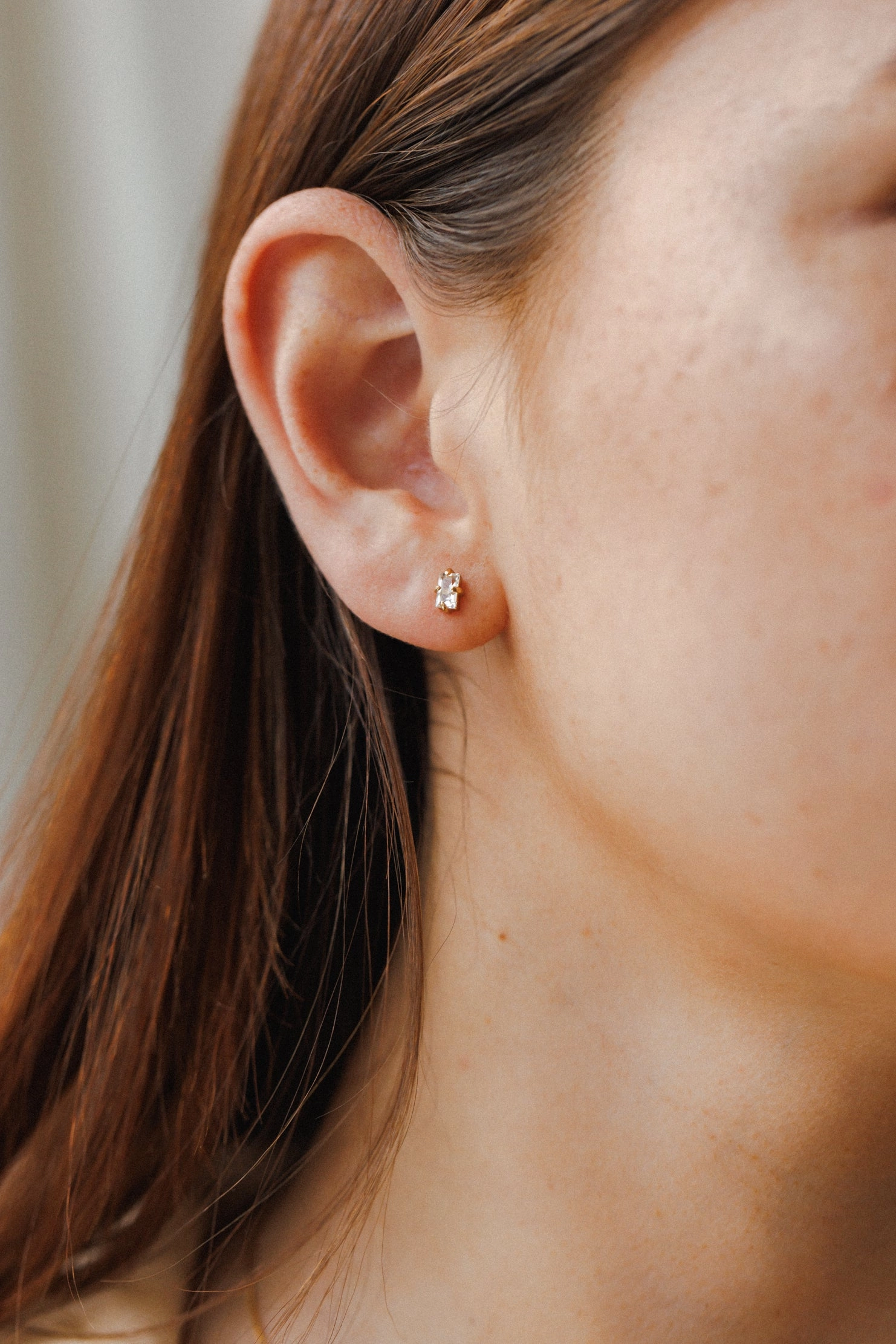 Grand Baguette Studs Lustrous Jewelry Beautiful Detail