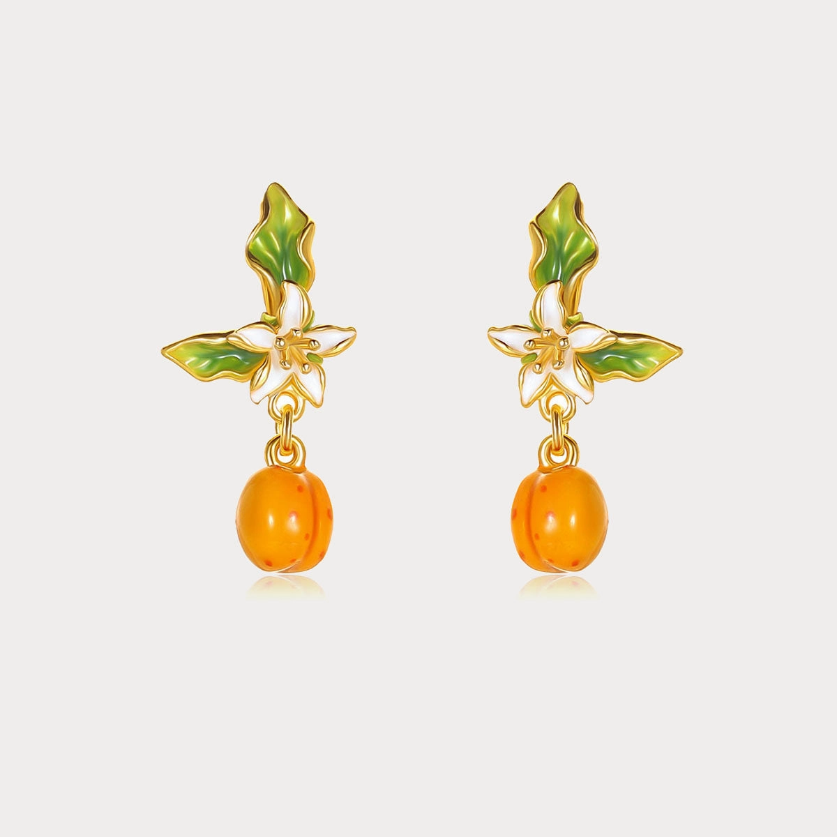 Chic Layer Golden Plum Earrings