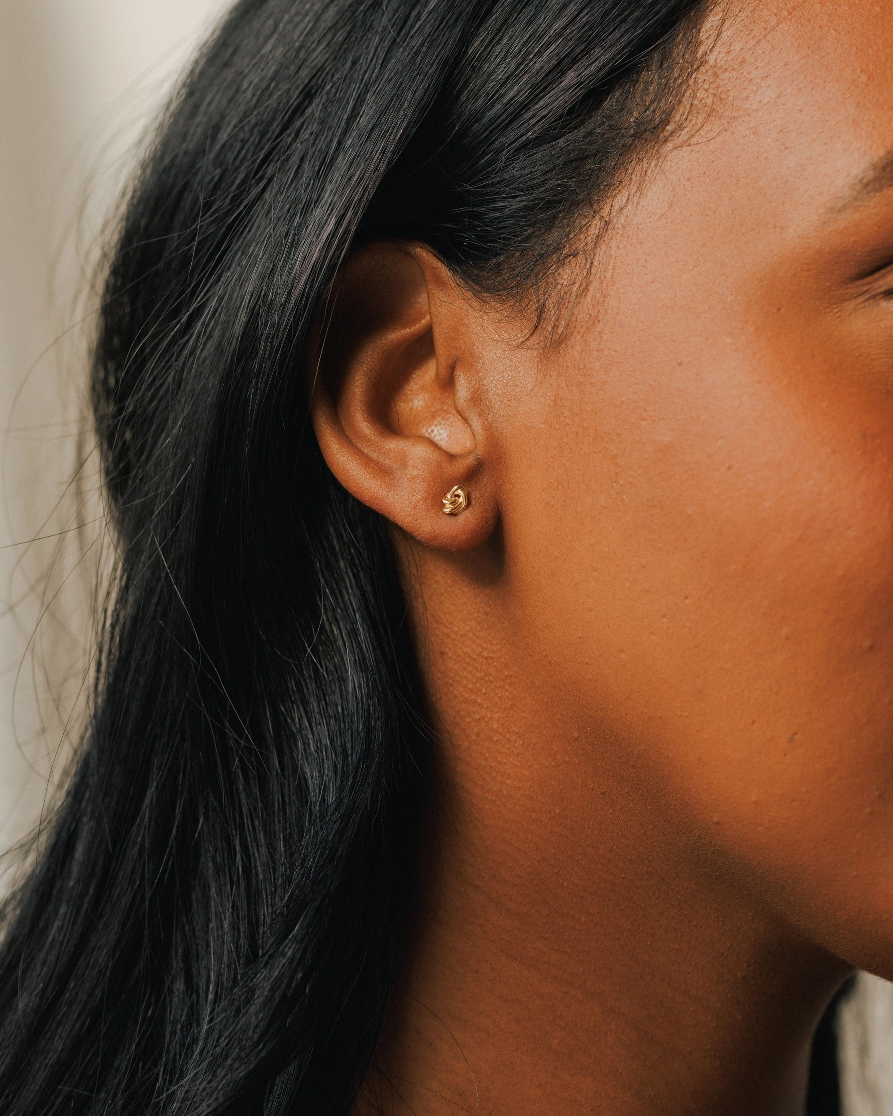 Eternal Knot Studs Large Piece