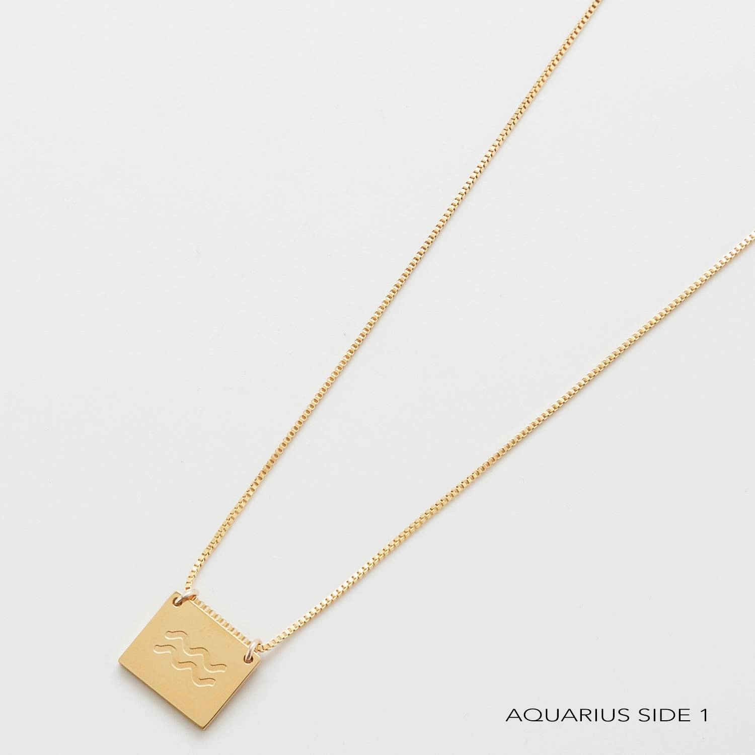 Zodiac Double-Sided Astrology Necklace Gleaming Highlight Artful Touch