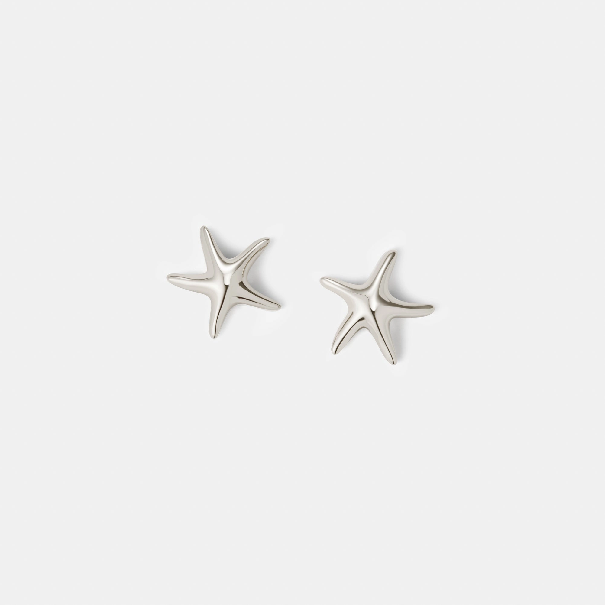 Attractive Selection Beautiful Detail Sea Star Studs
