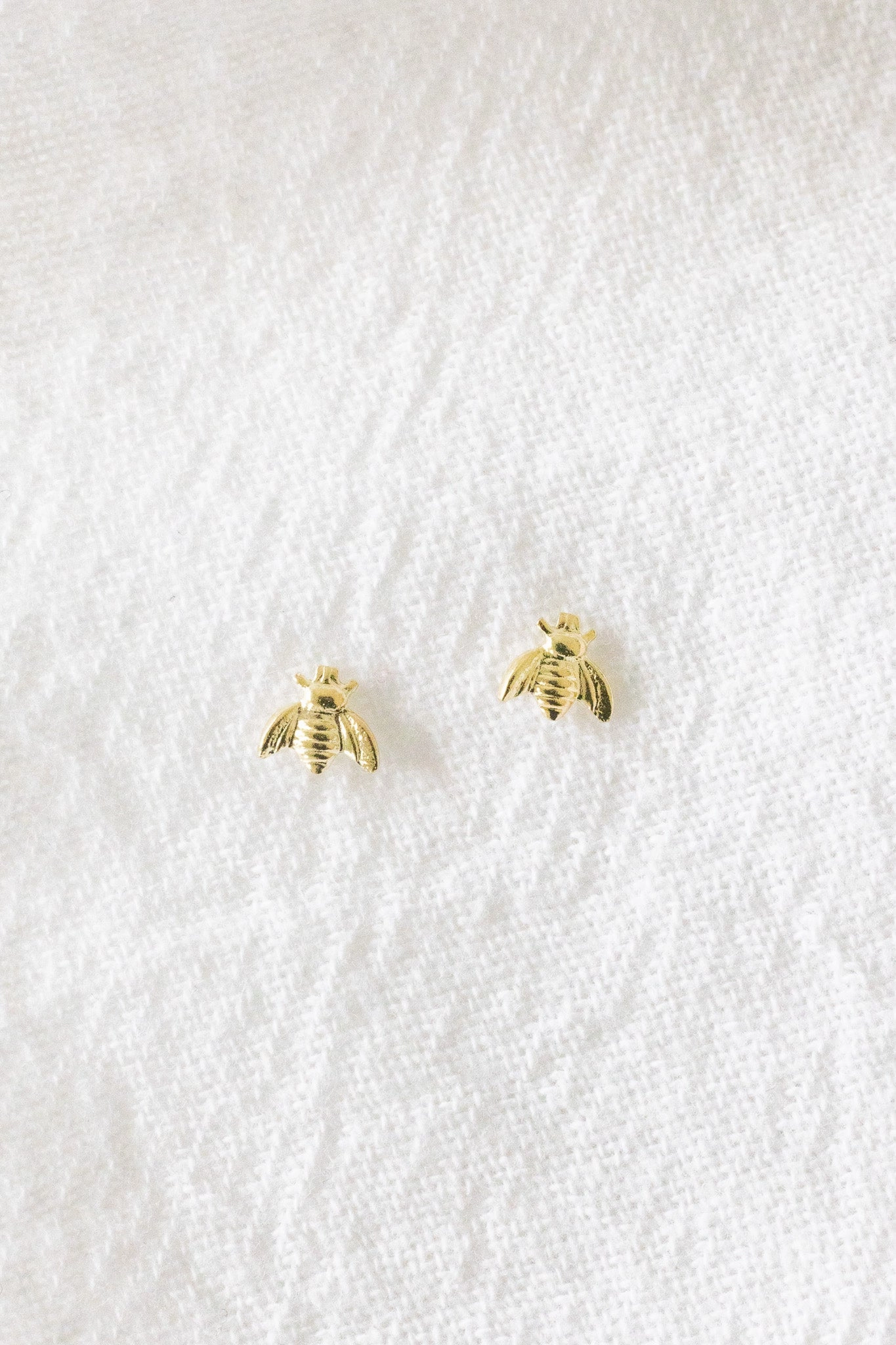 Chic Item Honey Bee Studs