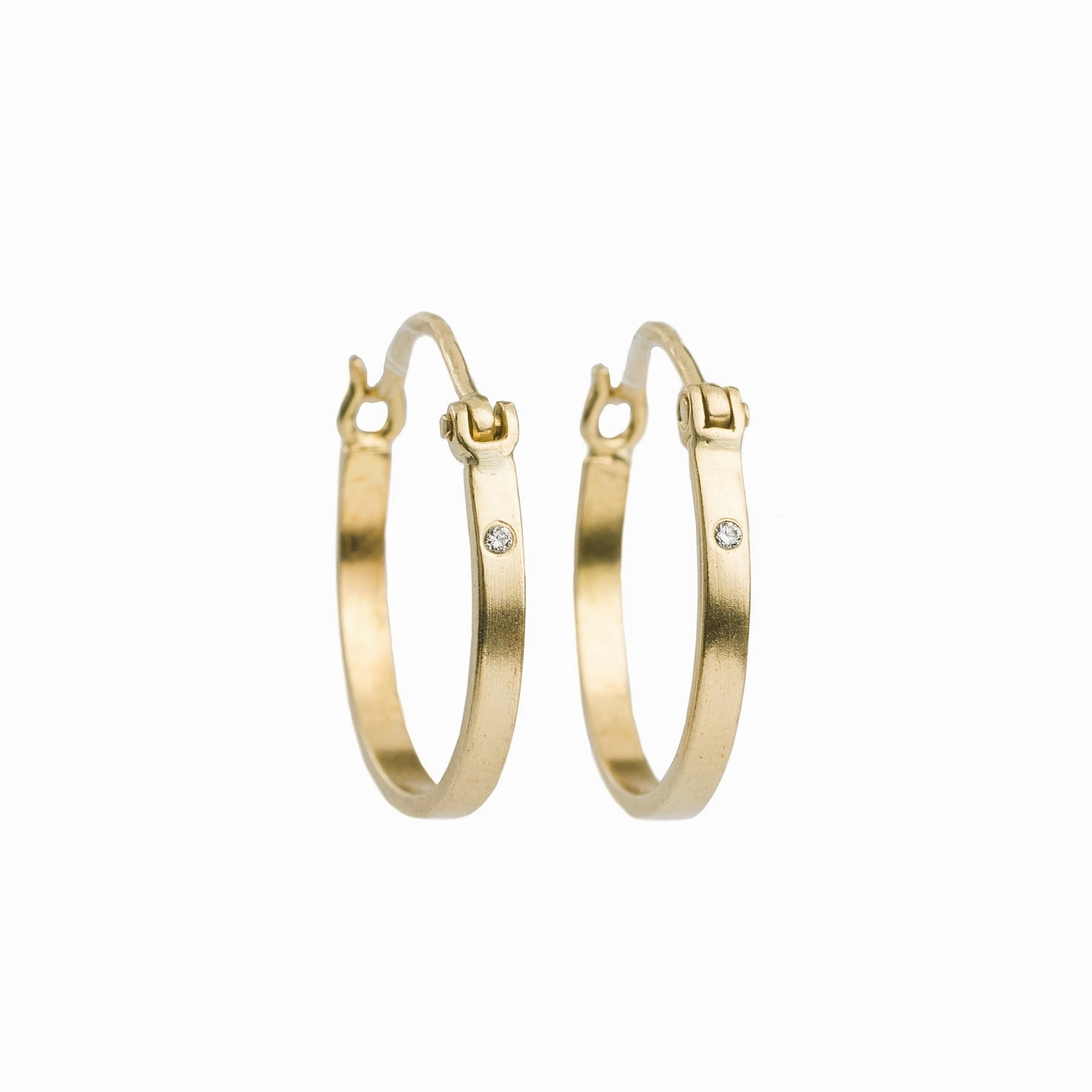 Illuminated Convertible Hoops Close Up Shining Craft