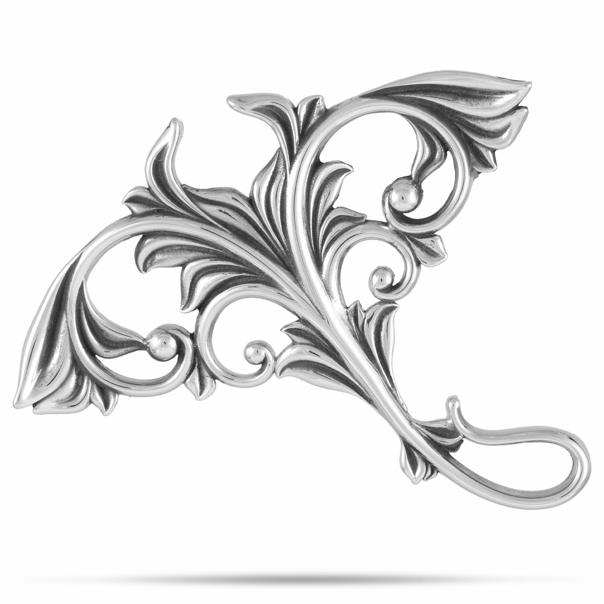 Living Heirloom Manta Ray Pendant in Sterling Silver - 63mm Statement Detail Glossy Jewelry