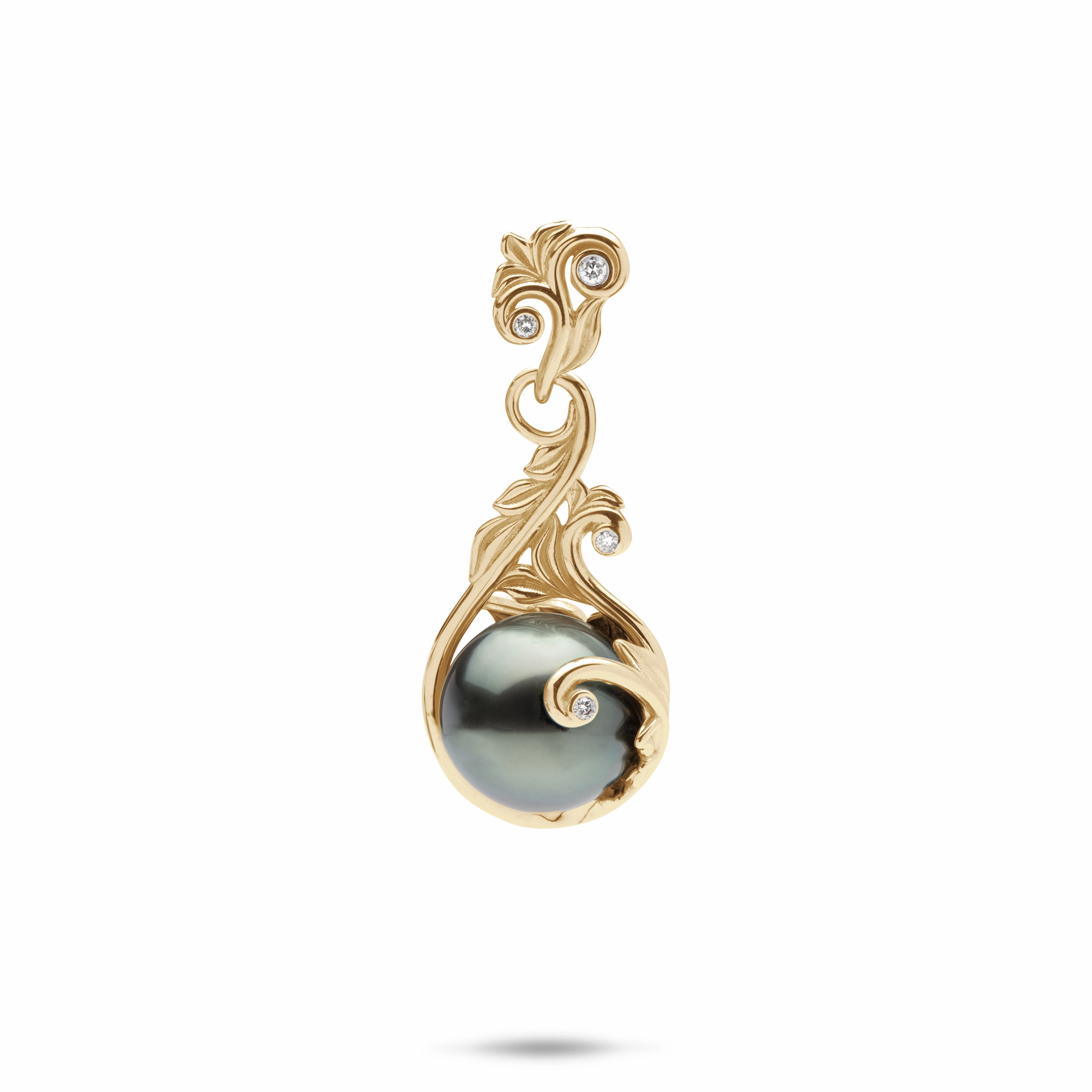 High-End Adornment Living Heirloom Tahitian Black Pearl Pendant in Gold with Diamonds -9-10mm