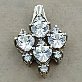 Chic Jewelry Elegant Party Wear Designer Cubic Zirconia Silver Gemstone Pendant