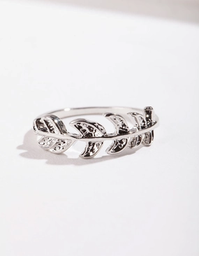 Modern Sparkle Silver Leaf Band Ring