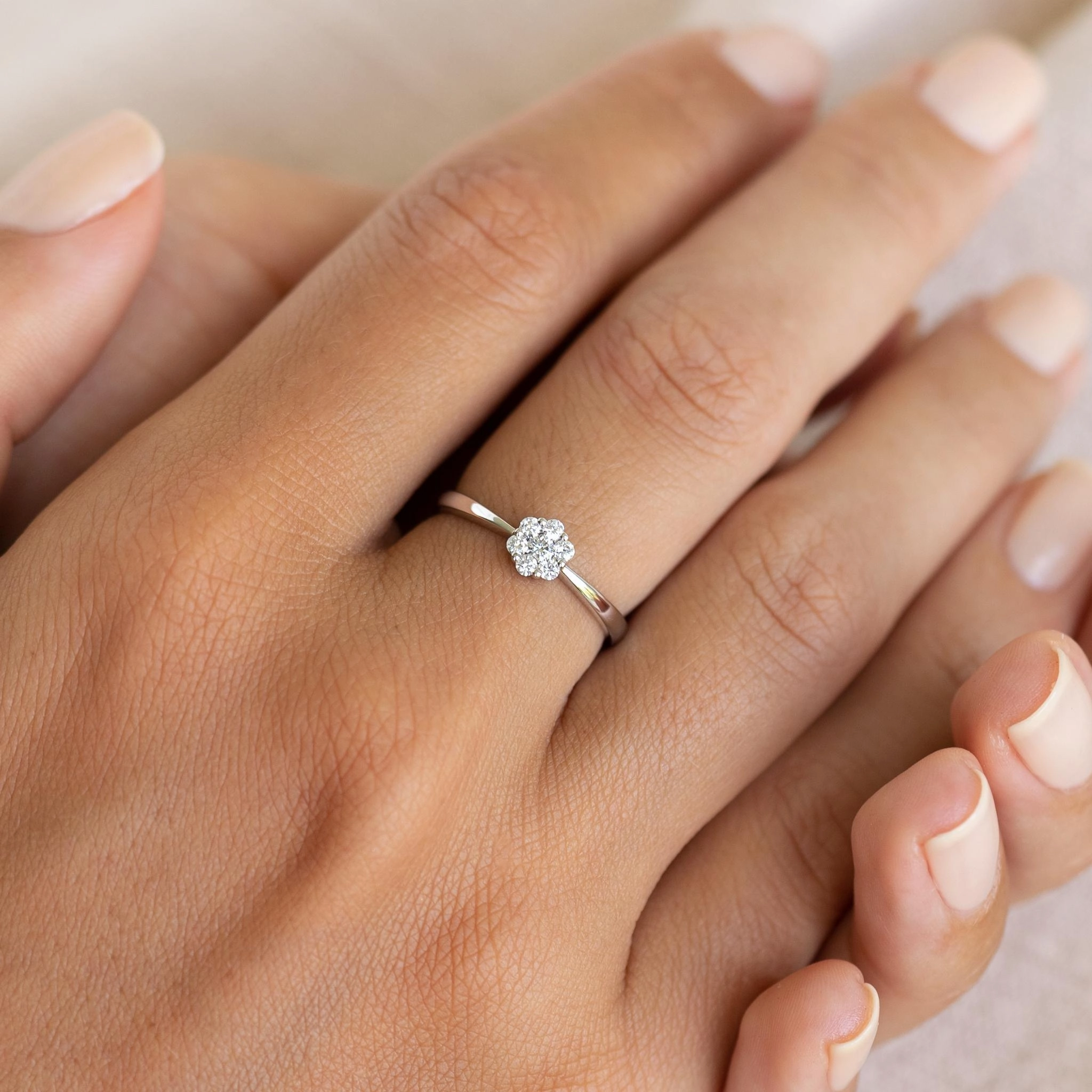 Round Cluster Diamond Ring White Gold - Talia Daily Texture