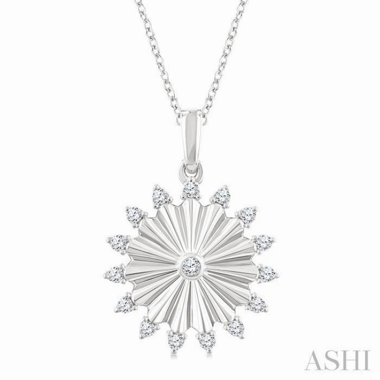 1/5 Ctw Round Cut Diamond Circle Fluted Fashion Pendant With Chain in 10K White Gold High-Quality Present for youth