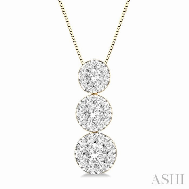 Festival Style 1/4 Ctw Lovebright 3 stone Essential Round Cut Diamond Pendant with Chain in 14K Yellow and White Gold