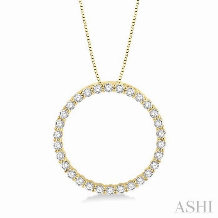 1 Ctw Round Cut Diamond Circle of Love Pendant with Chain in 14K Yellow Gold For Health