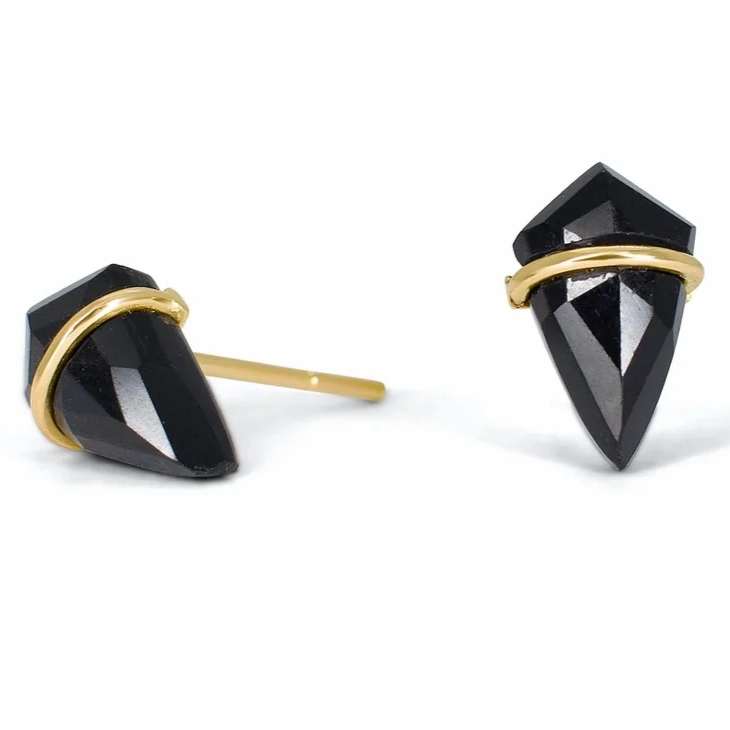 Fresh Feature Small Kite Stone Studs - 18k Gold