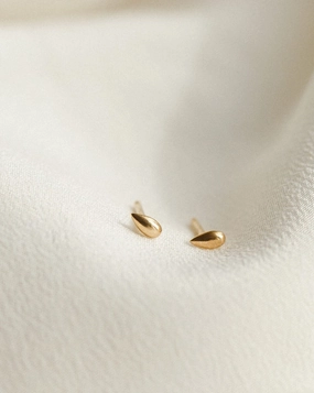 Teardrop Studs Attractive Vibe Everyday Adornment