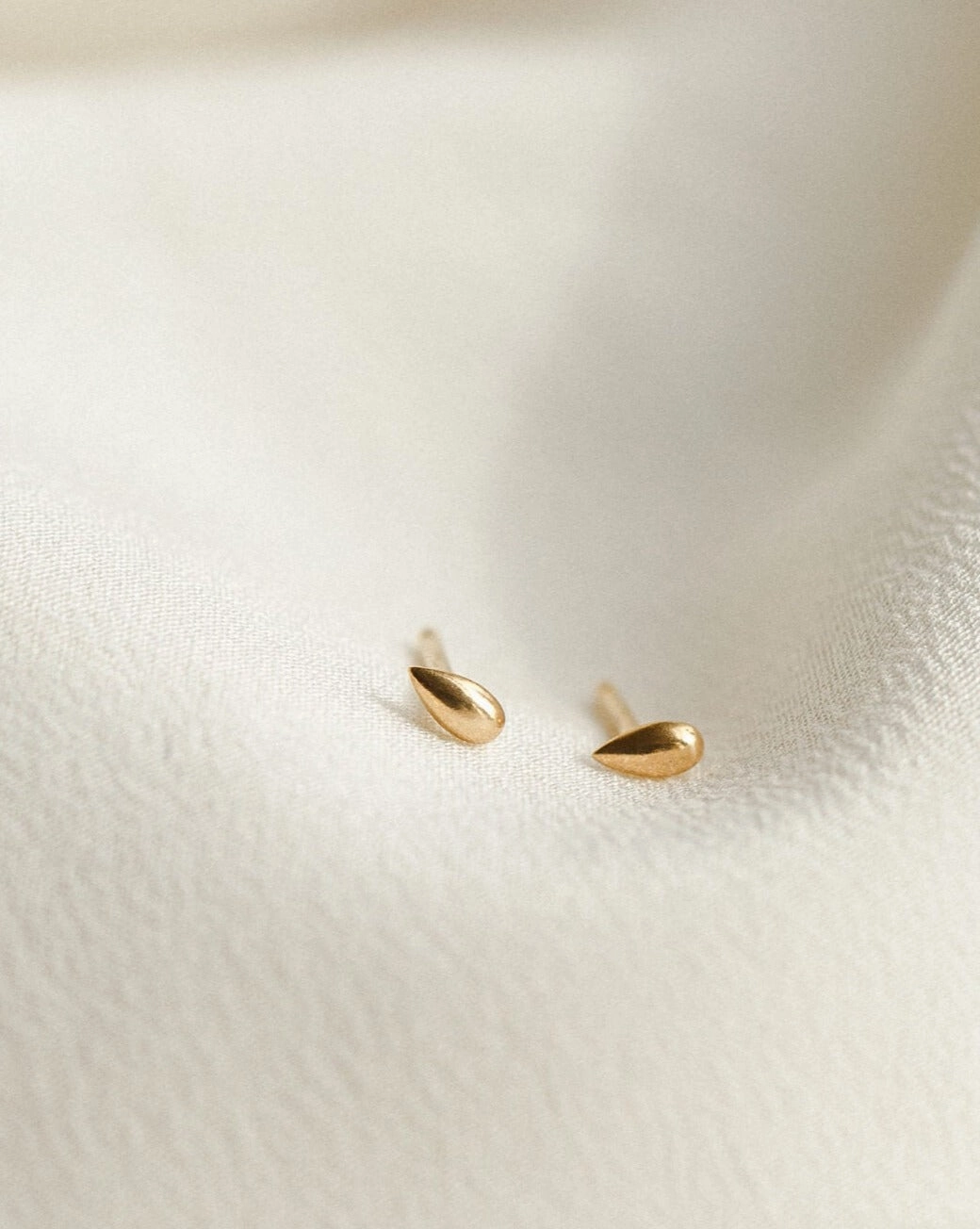 Teardrop Studs Attractive Vibe Everyday Adornment