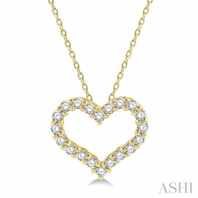 Professional Present 1/2 Ctw Heart Shape Round Cut Diamond Pendant With Chain in 14K Yellow Gold