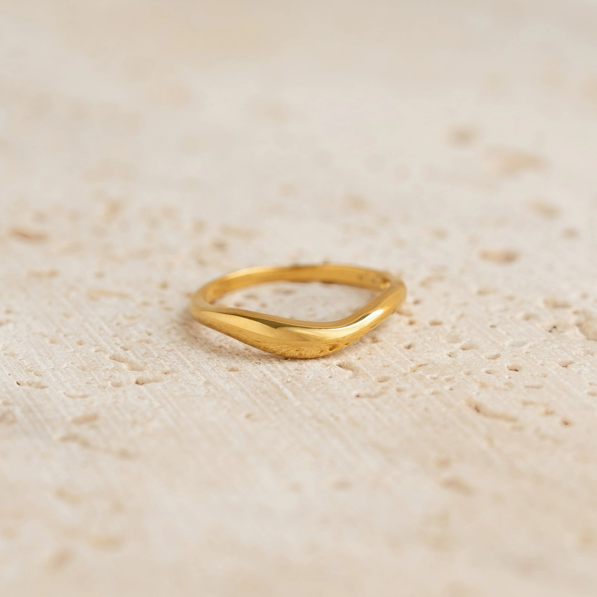 Organic Wavy Ring - Nyssa Wedding Favor