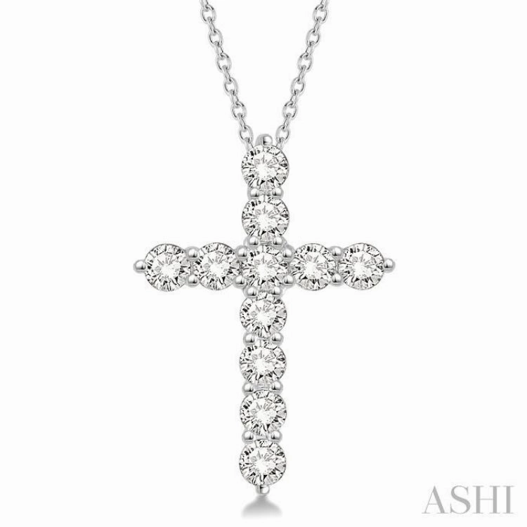 Seasonal Accent Elegant Look 1 1/2 Ctw Round Cut Diamond Cross Pendant in 14K White Gold with Chain
