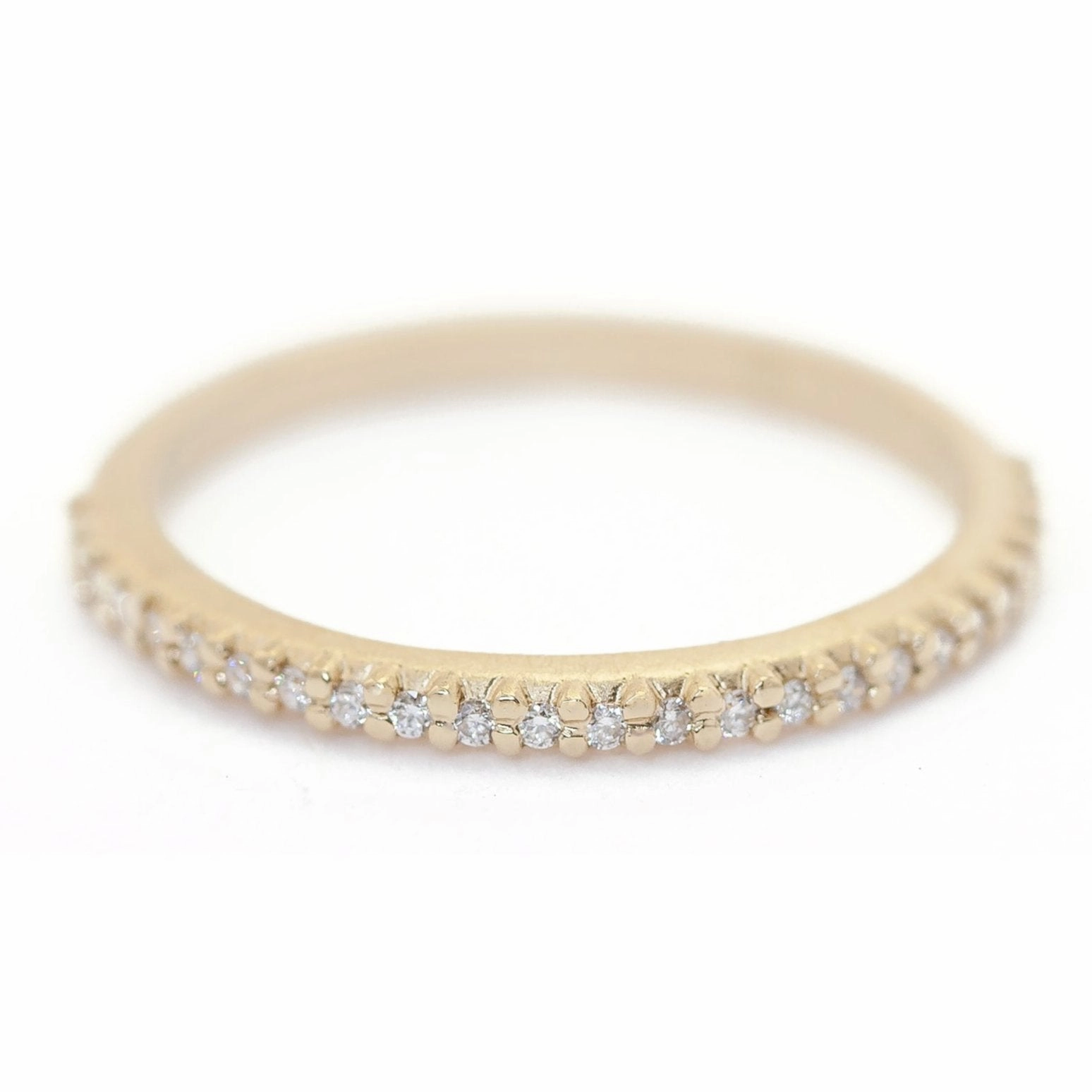 Elegant Contour Pave Slender Band - l8k Yellow Gold   Diamonds (.l2 ctw)
