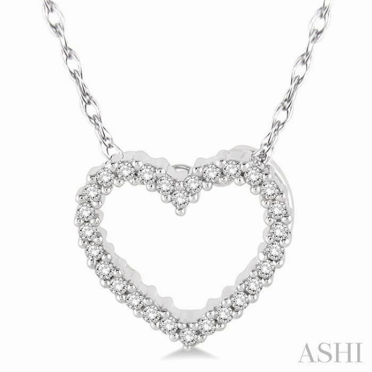 night look Pretty Ornament 1/10 Ctw Round Cut Diamond Heart Pendant in 10K White Gold with Chain