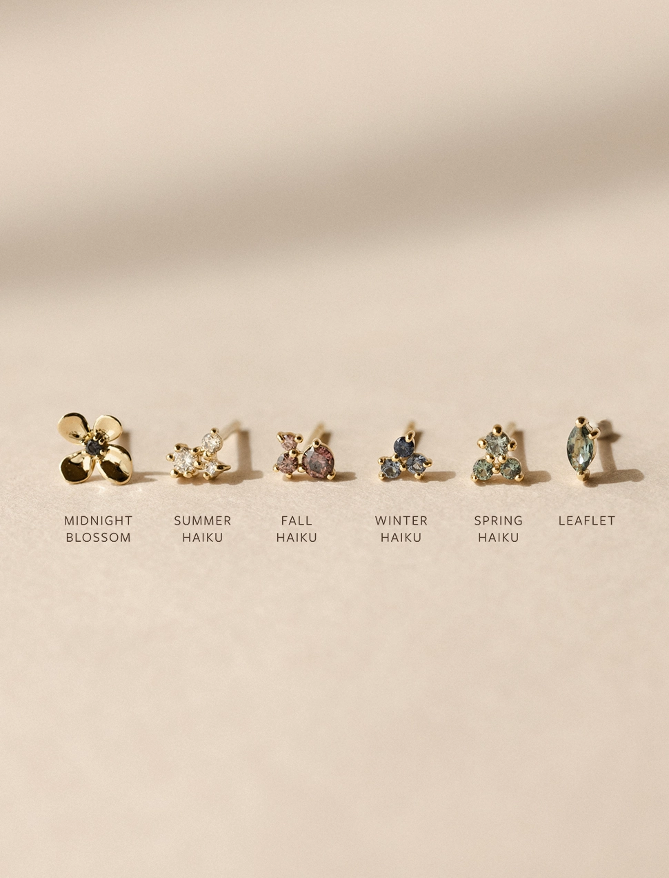 Poet's Palette Stud Set Grand Decoration premium design