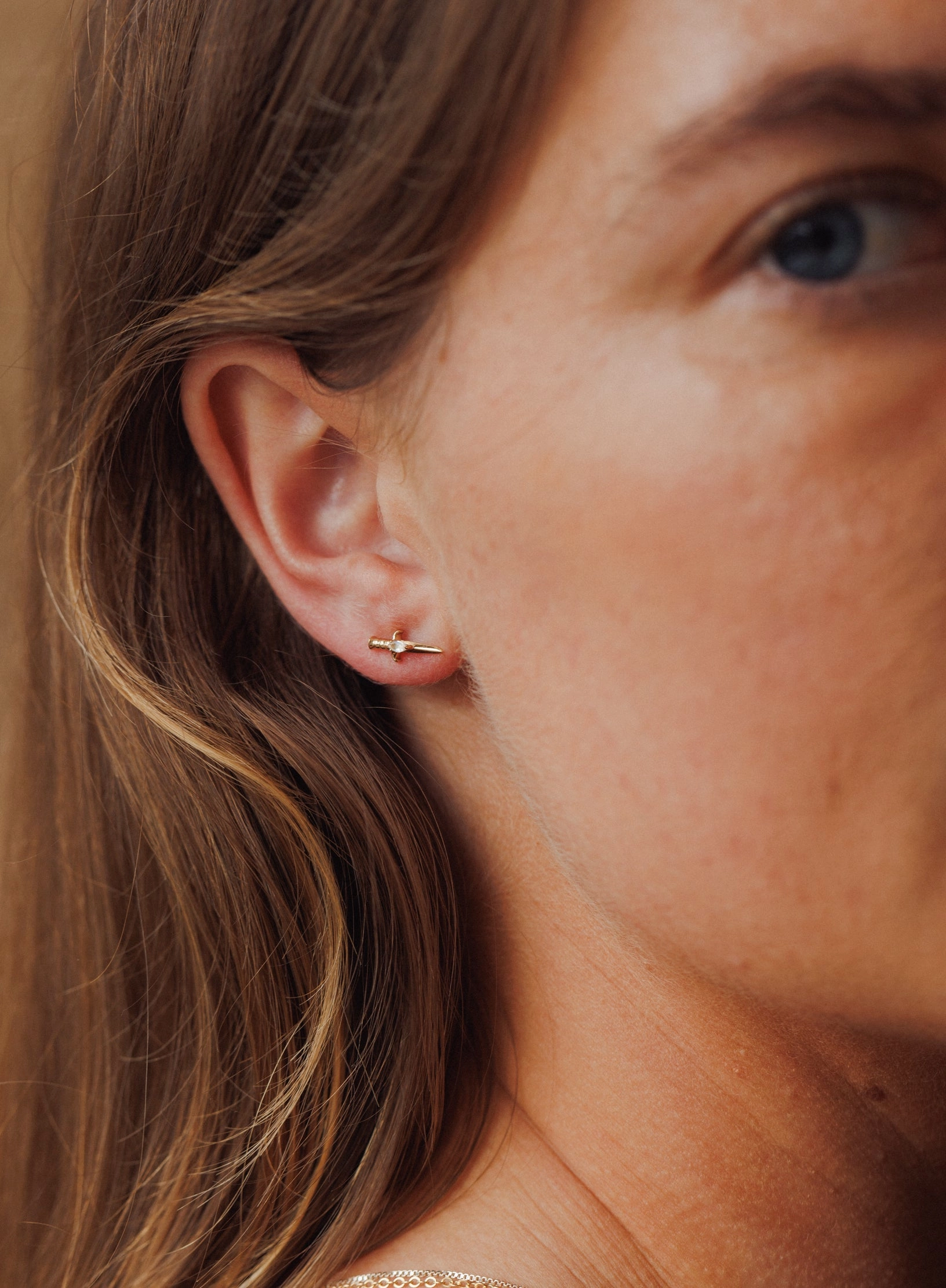 Moonstone Dagger Studs Durable product Grand Trinket