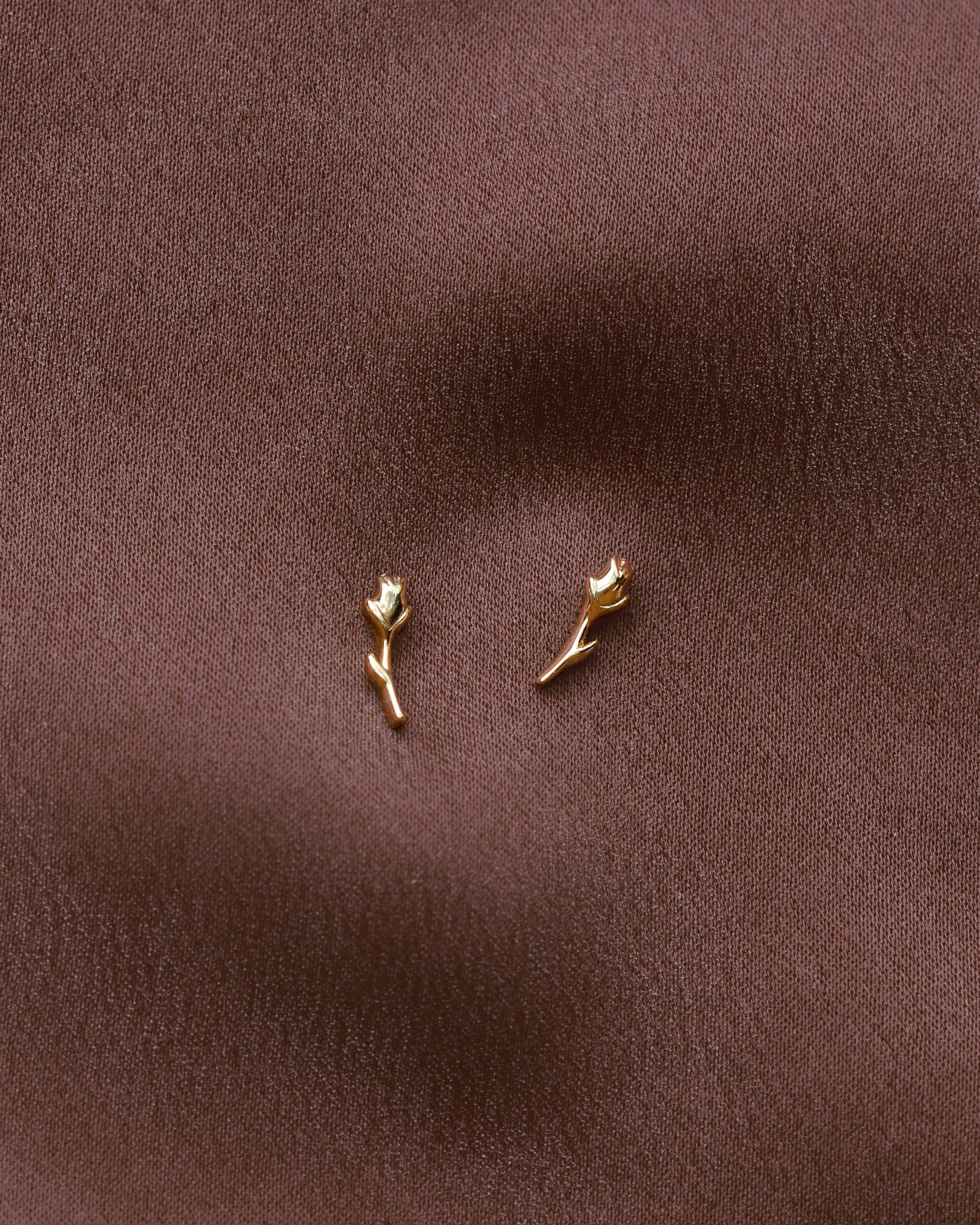 Sophisticated Design Graceful Decor Rosebud Studs