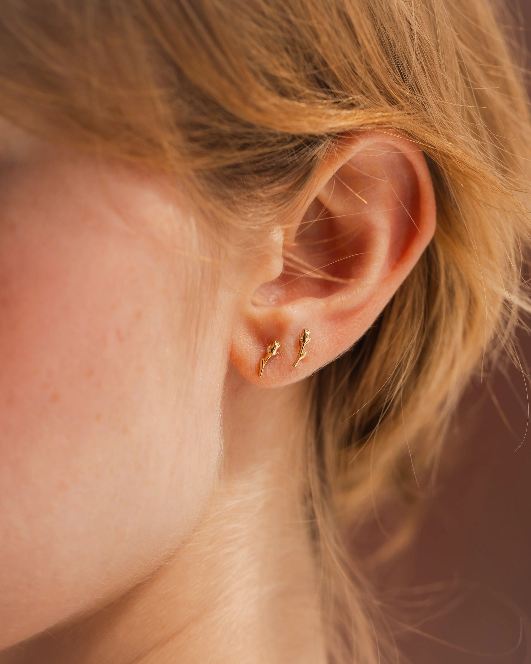 Rosebud Studs affordable choice Glittery Piece