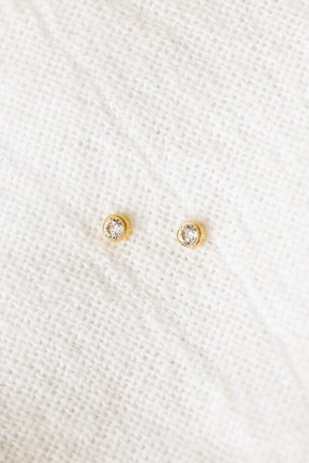 Dainty CZ Studs Bright Embellishment Premium Appearance