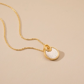 Attractive Design Yellow-Tone Sterling Silver White Mother of Pearl Circle Pendant