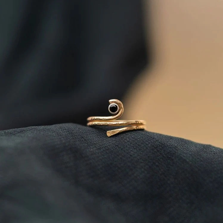 Serpent Ring Fresh Detail