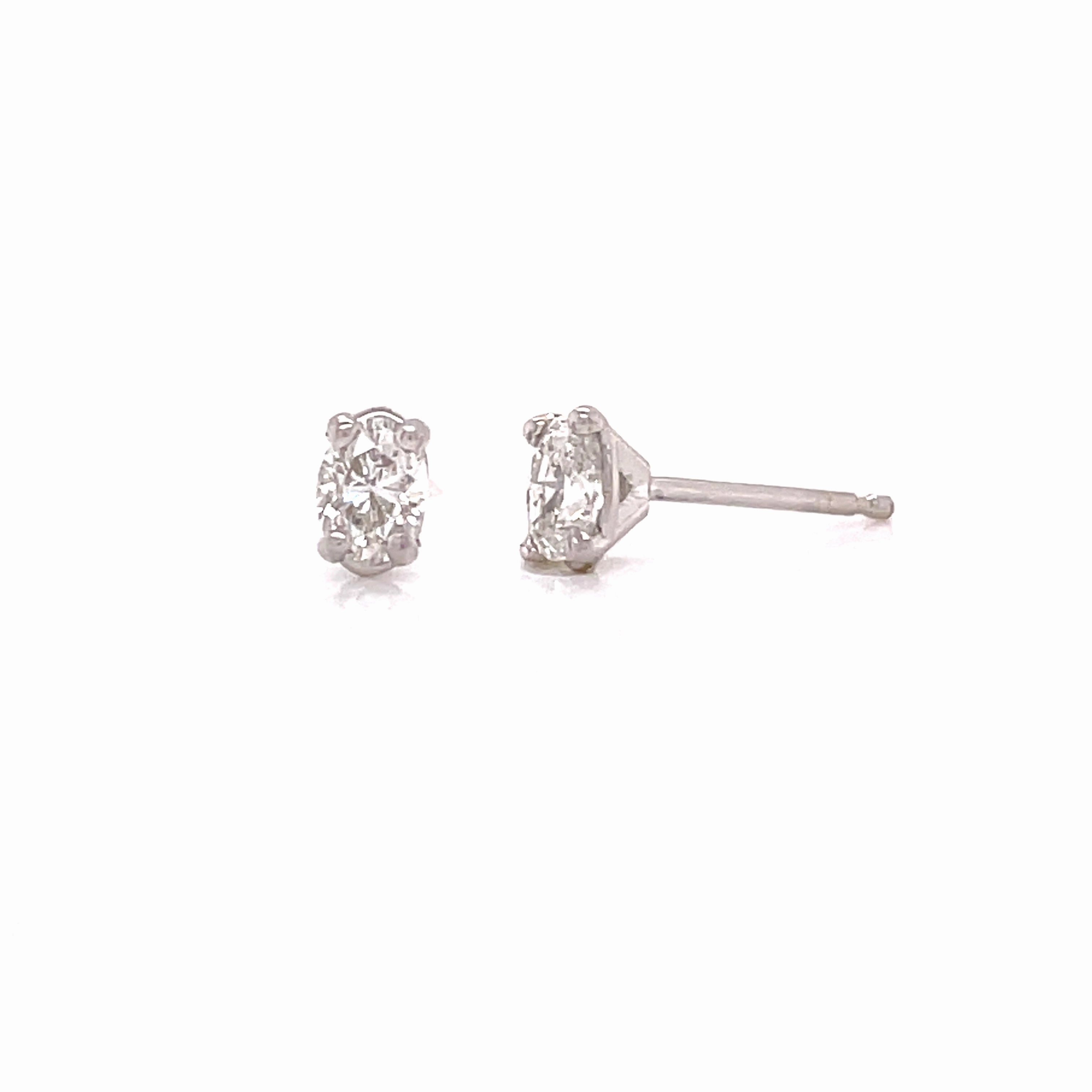 Radiant Choice High-Quality Item 0.45cttw Oval Diamonds in Basket Earrings