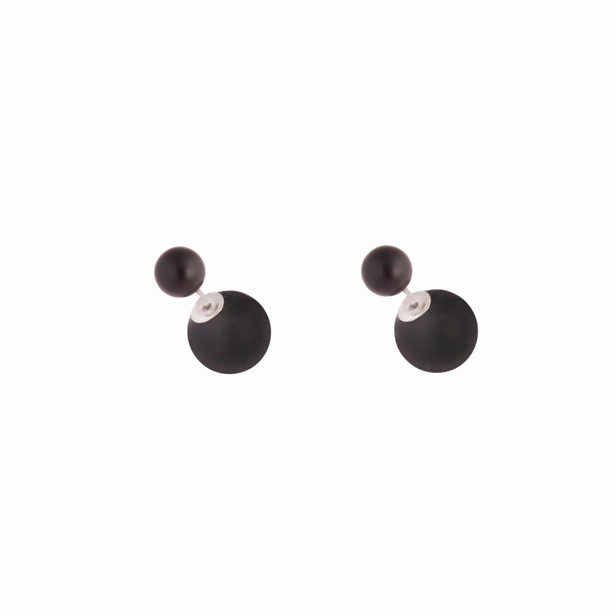 Silver Black Round Sandwich Stud Earrings Opulent Detail Timeless Detailing