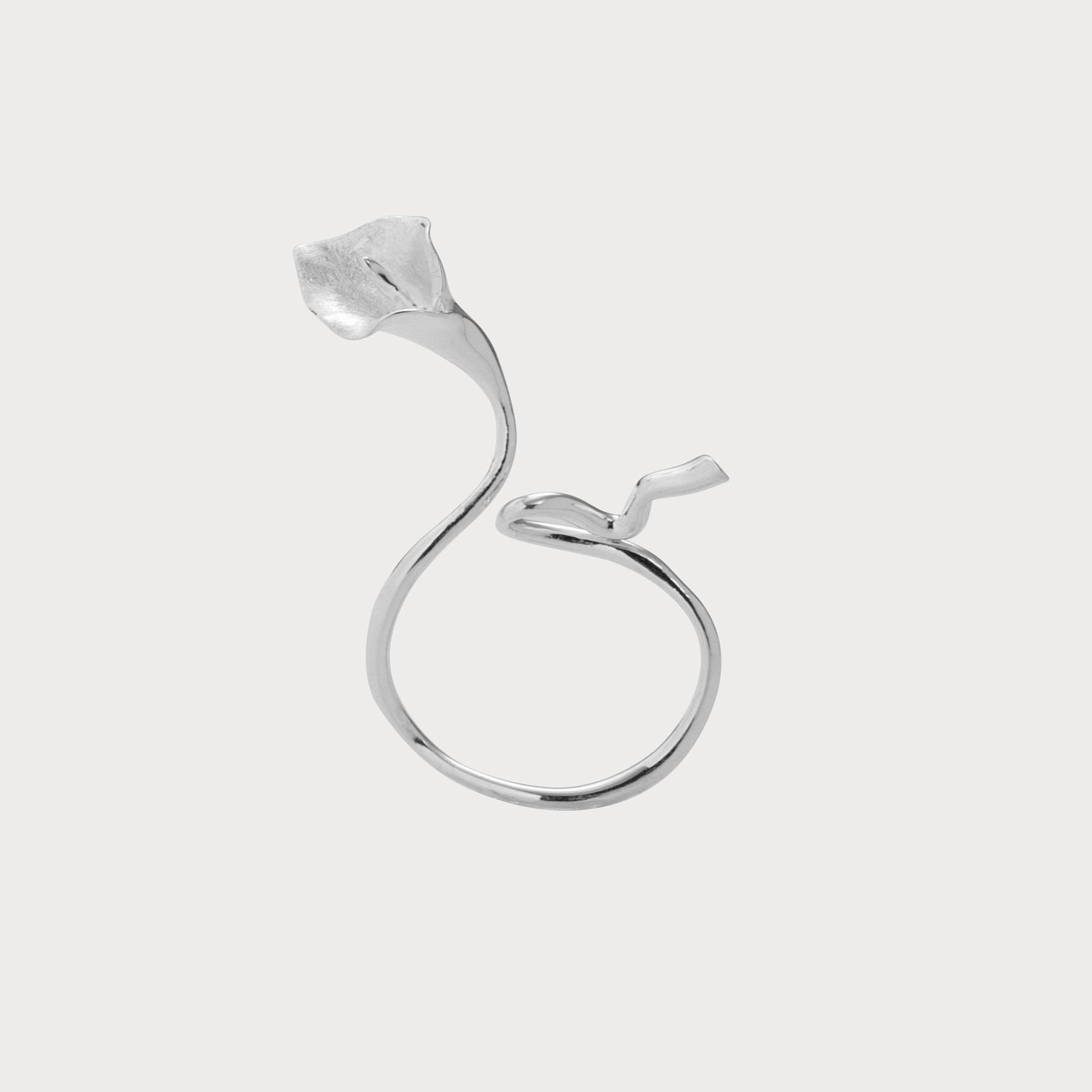 Shimmering Glow Silver Calla Lily Ring