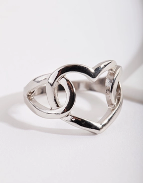 Silver Intertwined Heart Ring Trendy Detail Brunch Outfit