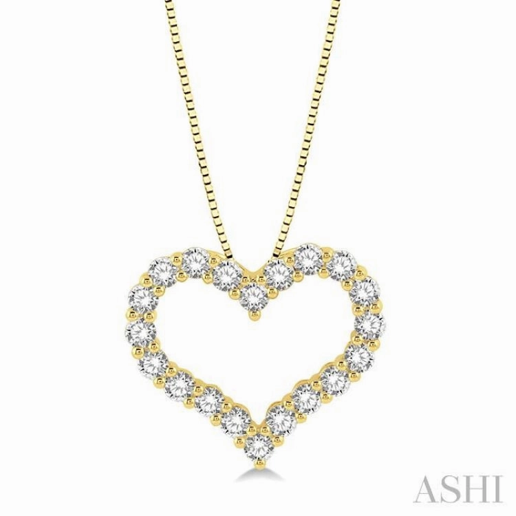 3/4 Ctw Heart Shape Round Cut Diamond Pendant With Chain in 14K Yellow Gold Father??s Day