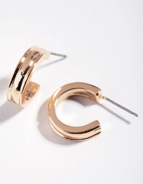 Smooth Finish Subtle Twist Gold Thick Centred Mini Hoop Earrings