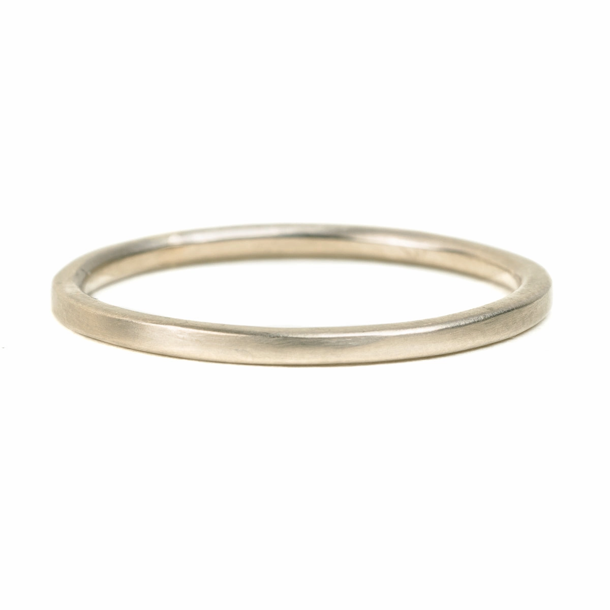 Smooth Stacker - 18ky, 18kpw Gold Classic Glimmer Fashion Finish