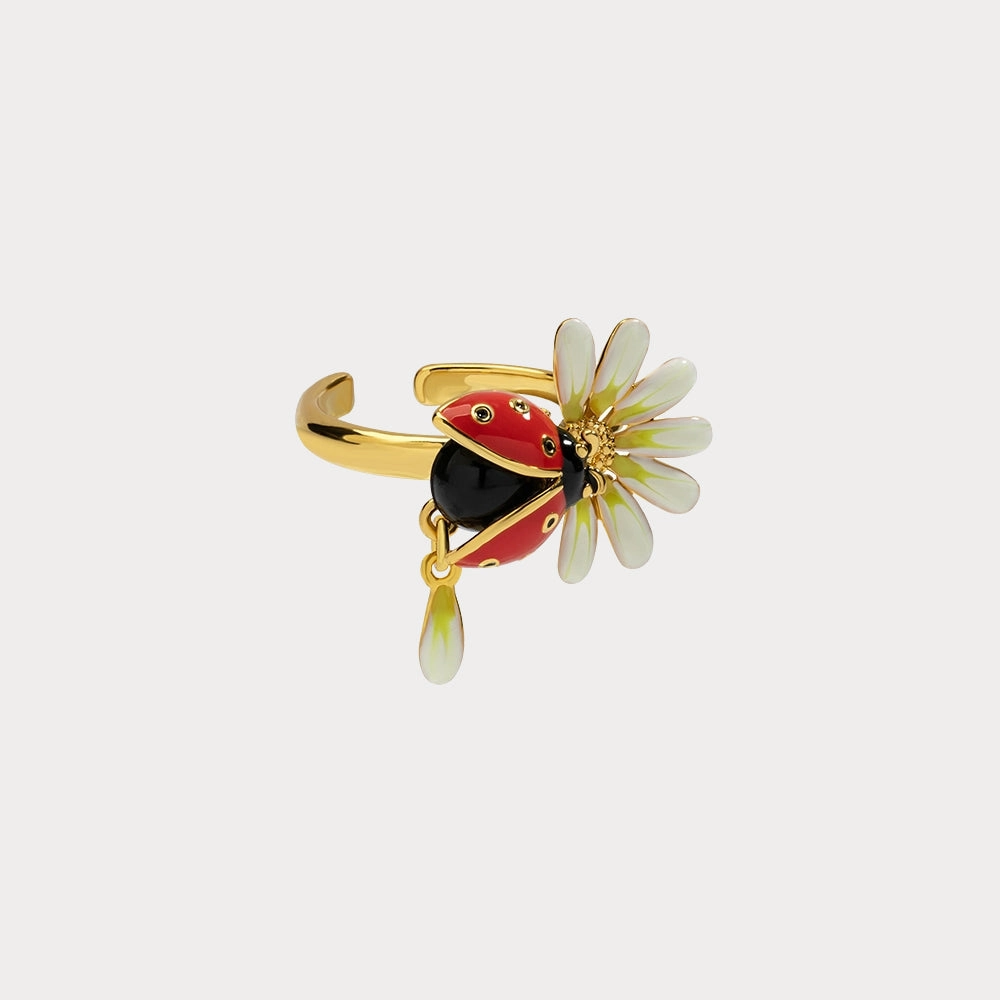 Sophisticated Look Warm Accent Ladybug Daisy Ring