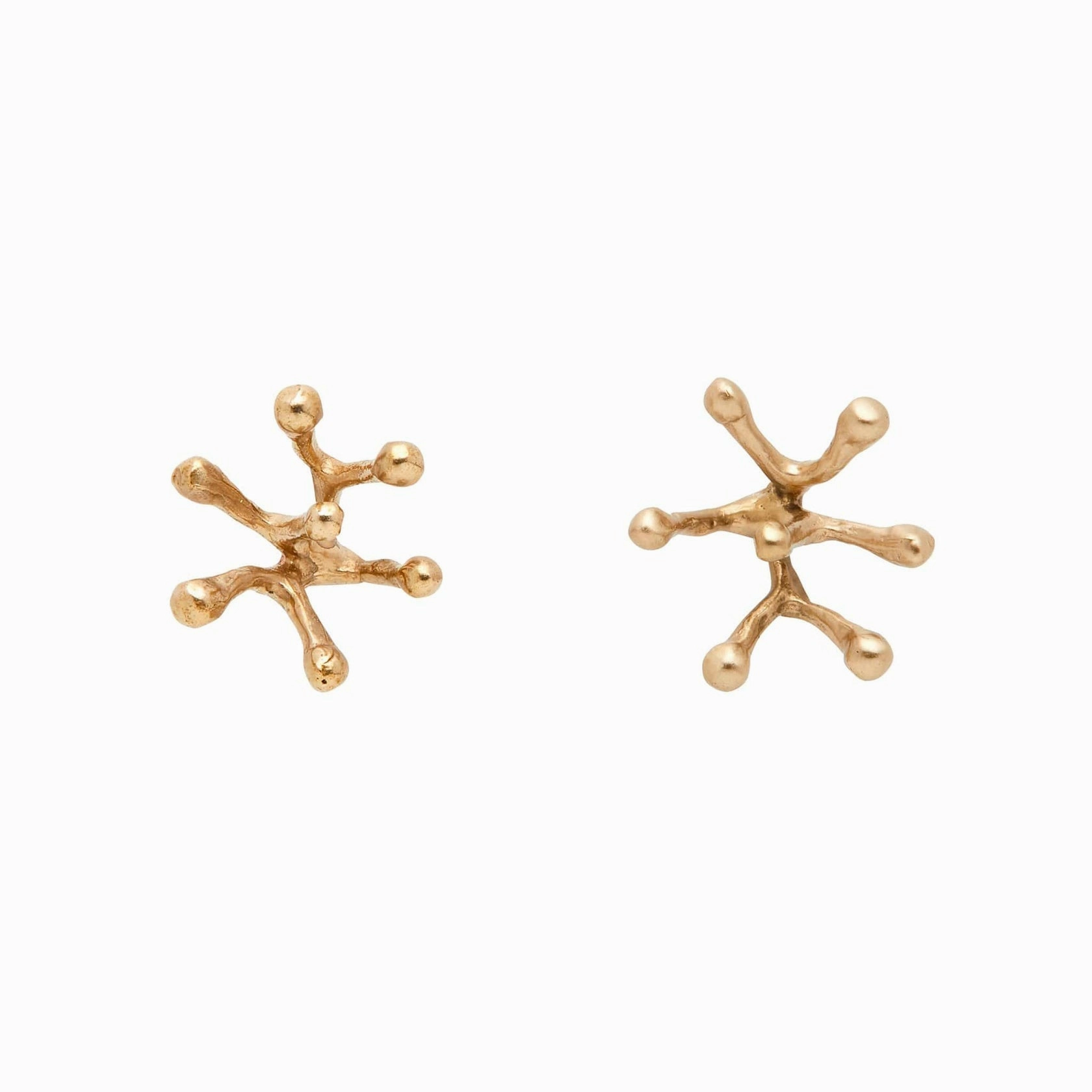 Soft Glow Stamen Bronze Earring