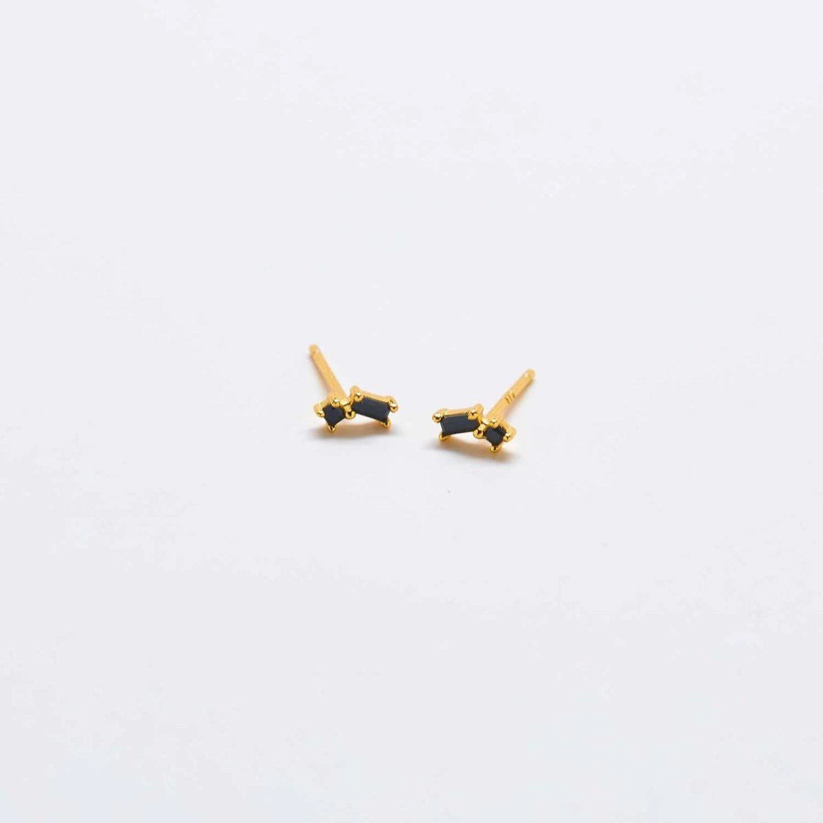 Black Geo Baguette Gold Studs Minimalist Decoration