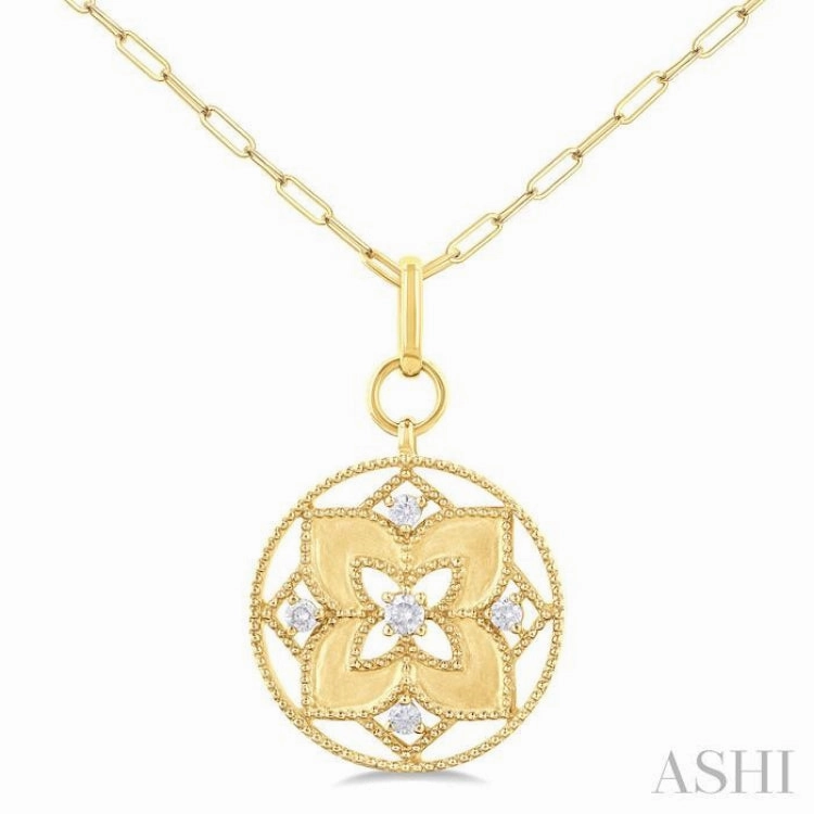 1/4 Ctw Floral Medallion Circle Round Cut Diamond Fashion Pendant With Paperclip Chain in 14K Yellow Gold Confidence Boosting Accessory