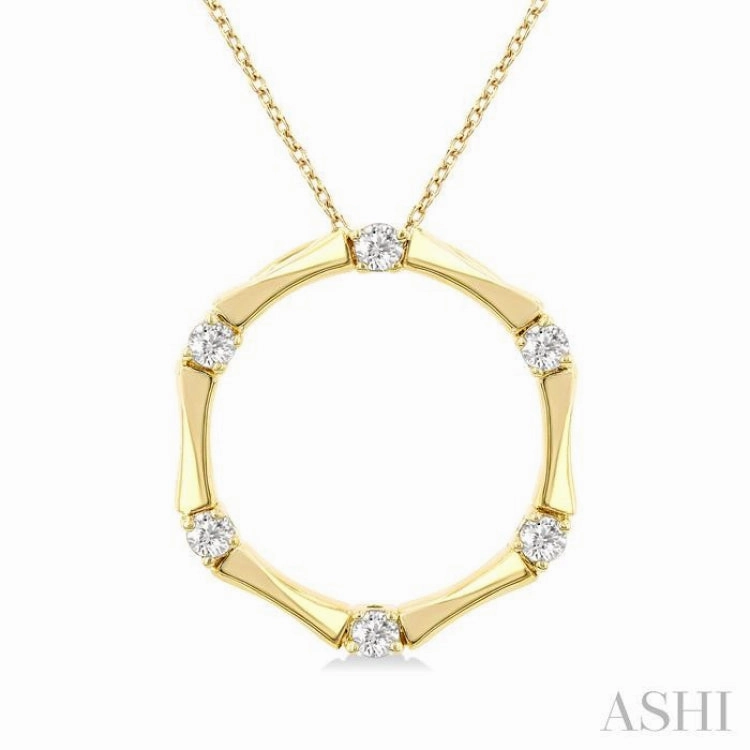1/4 Ctw Petite Bamboo Shoot Inspired Round Cut Diamond Fashion Pendant With Chain in 14K Yellow Gold Stylish Adornment