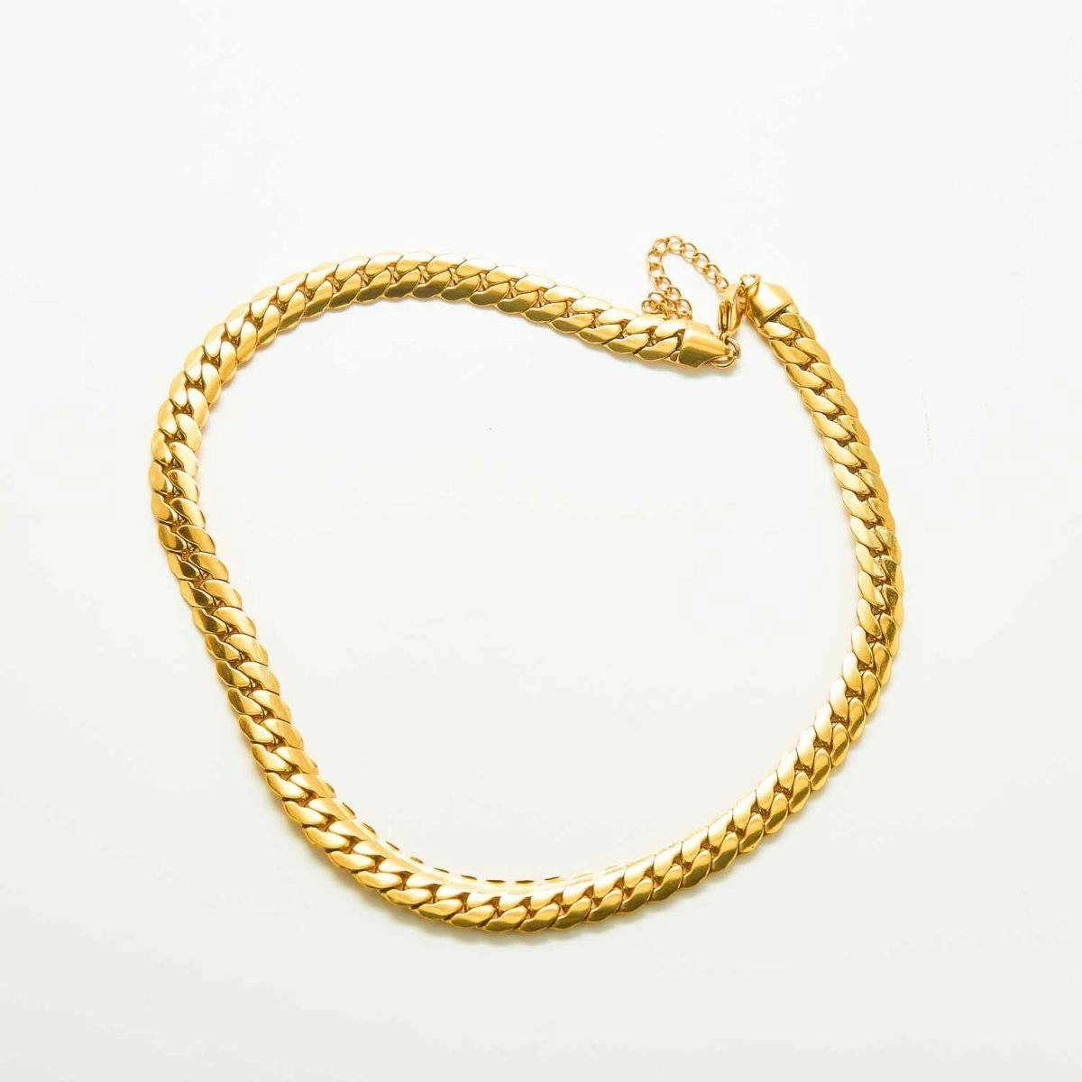 Ideal Item Signature Style Chunky Flat Snake Chain Necklace
