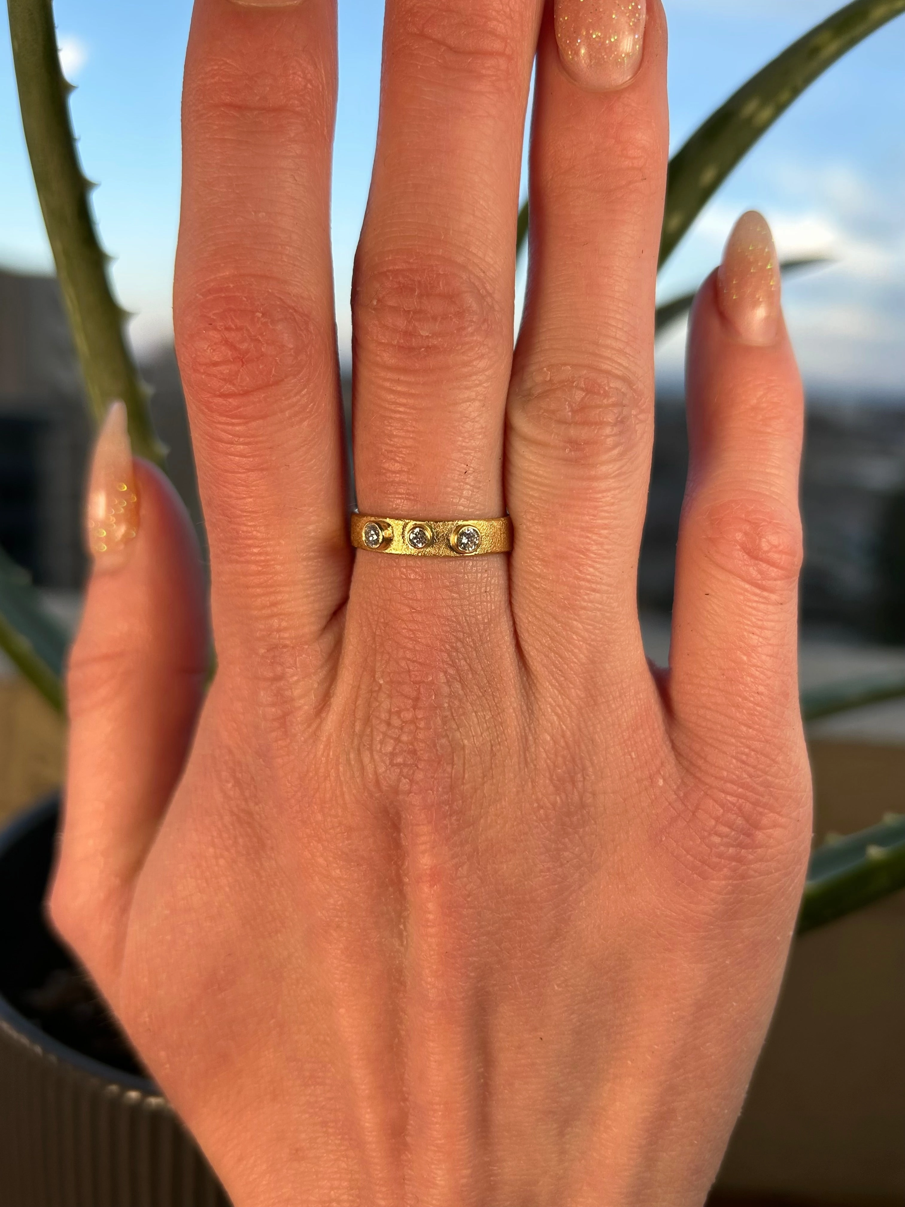 Golden Terra Band - 18k Gold   Reclaimed Diamonds Precious Jewelry Pieces Gloss Appeal