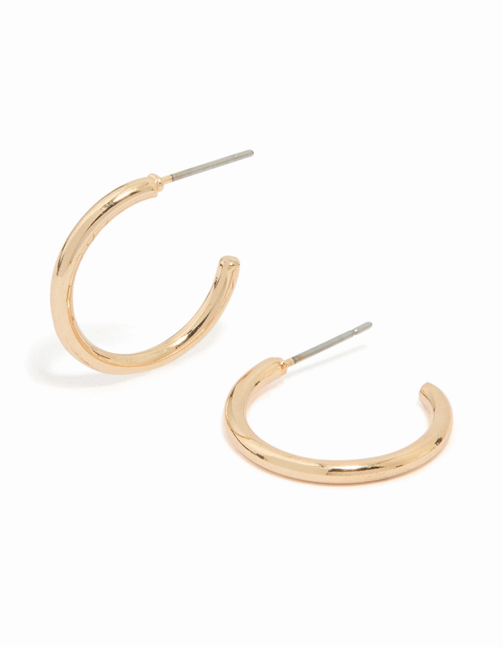 Distinctive Detail Travel Ready Gold Small Plain Hoop Earrings